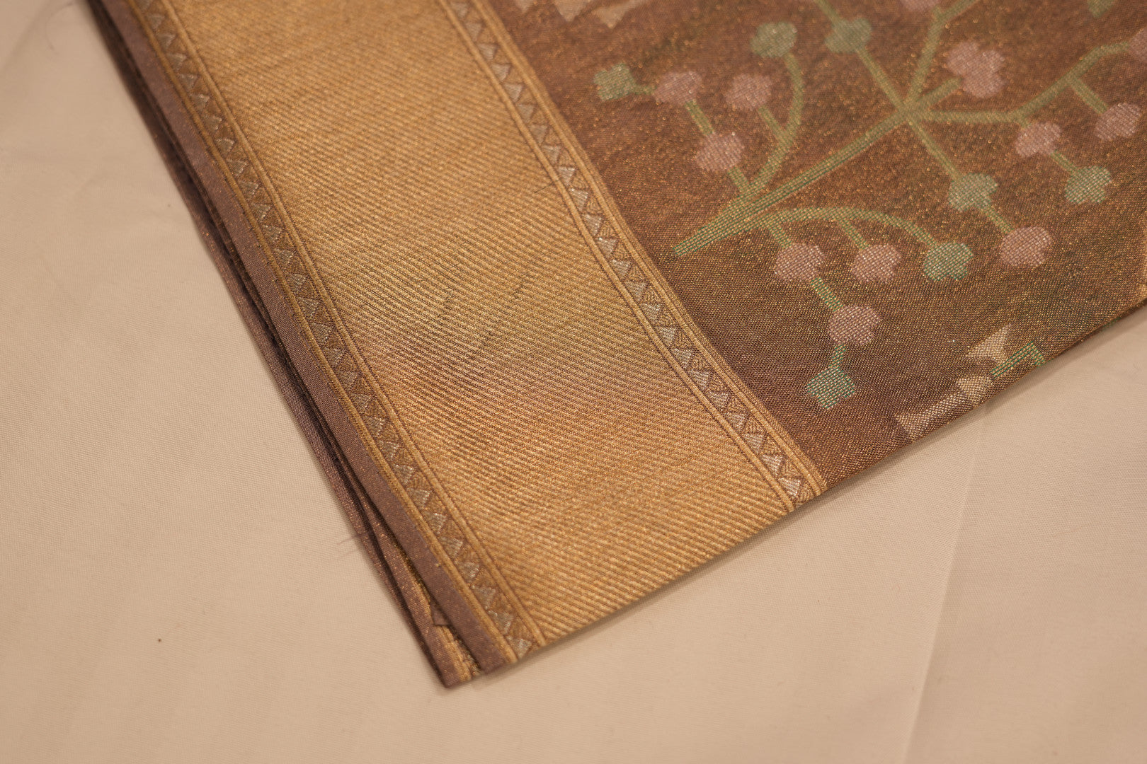 Tissue Zari Silk Banarasi Saree