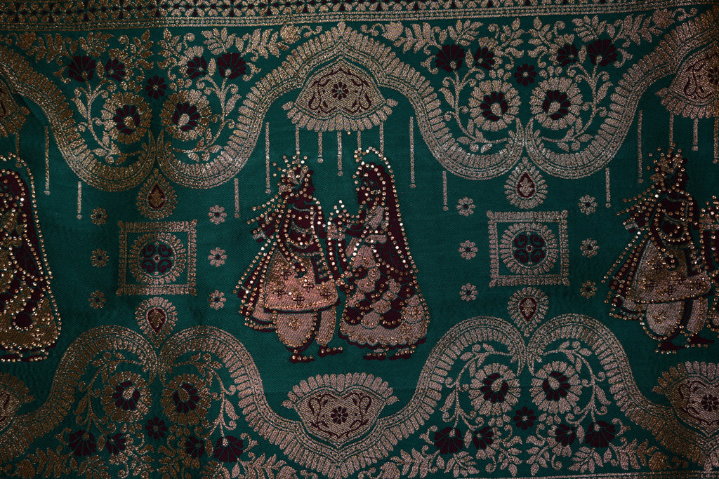 Pure Silk Banarasi Saree with Dulha-Dulhan Motif