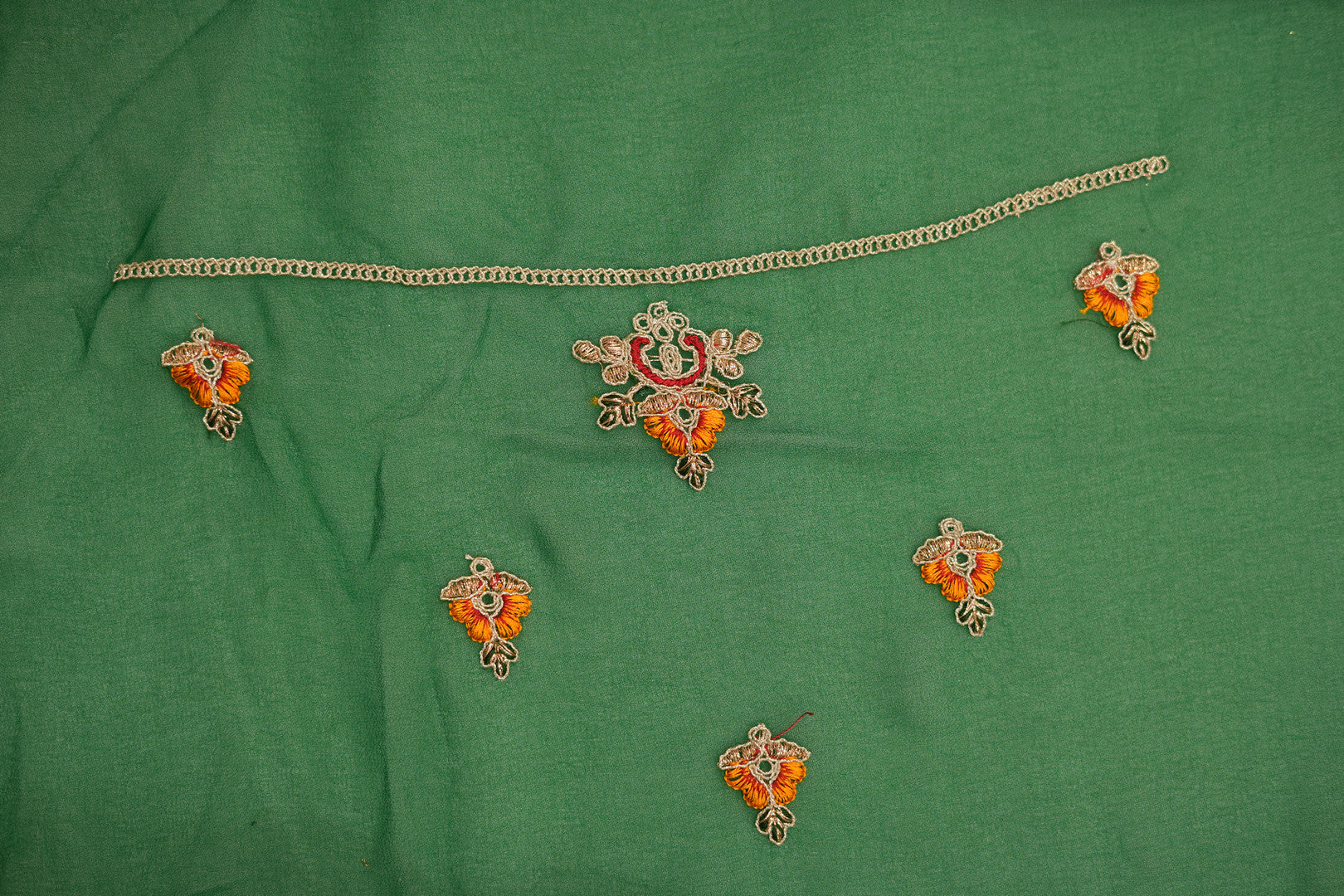 Pure Georgette Print Bandhini With Gota Patti Work